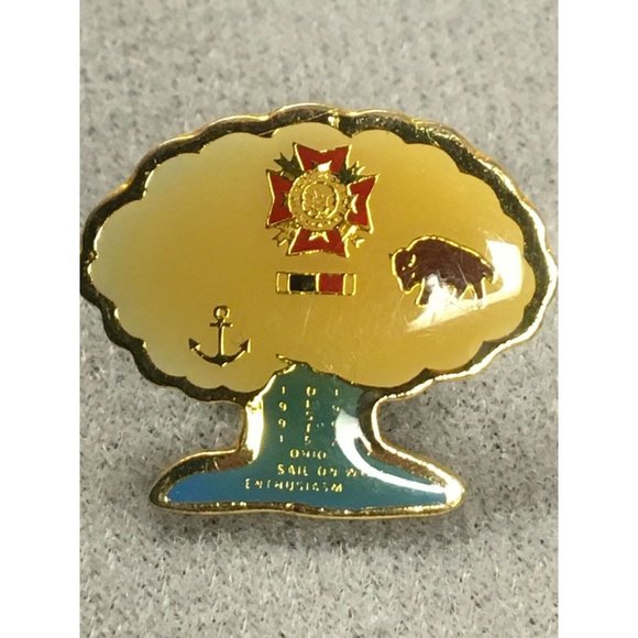 VFW Tree Pin 1991-1992 Dist. 5 "Sail on with Enthusiasm" Ohio Dist 5 - Picture 2 of 3